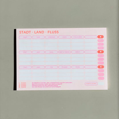 Stadt Land Fluss risogedruckter Spielblock - HERR & FRAU RIO