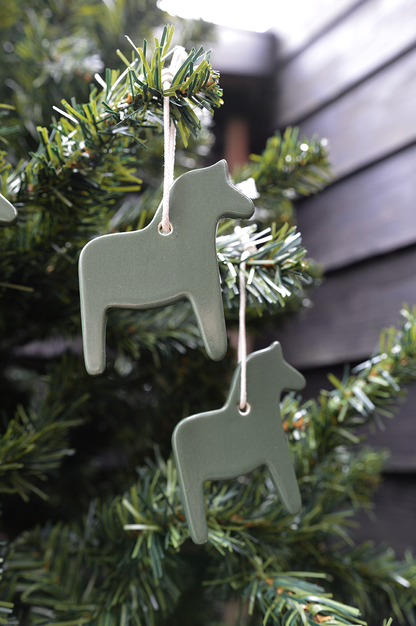 Weihnachtsbaumschmuck aus Keramik