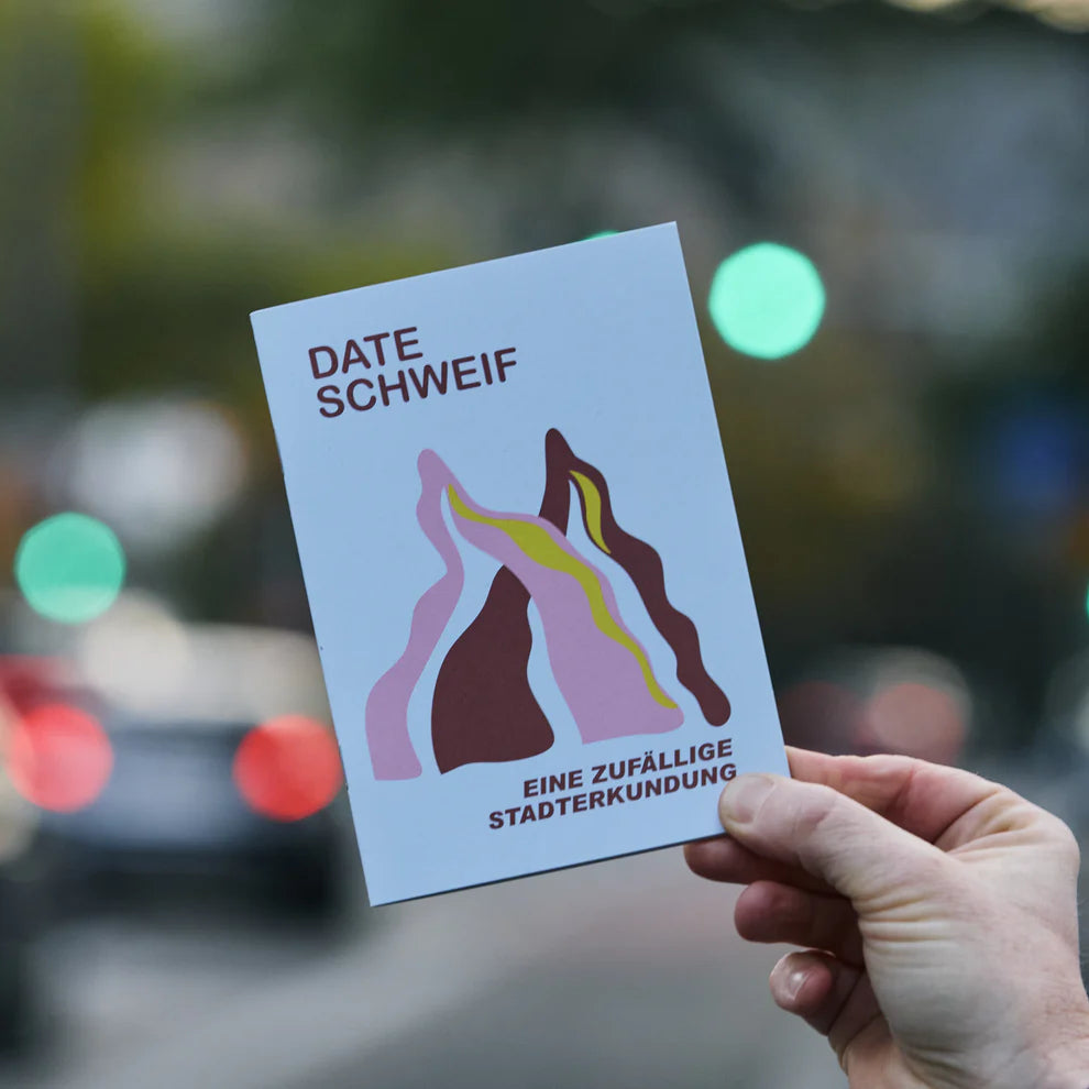 Date Schweif Booklet - zeit statt zeug. entdeckt bei einem gemeinsamen date eine stadt eurer wahl und euch besser kennen.
