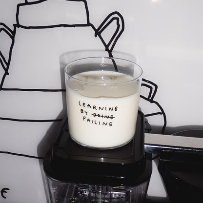Glas mit learning by failing aufdruck