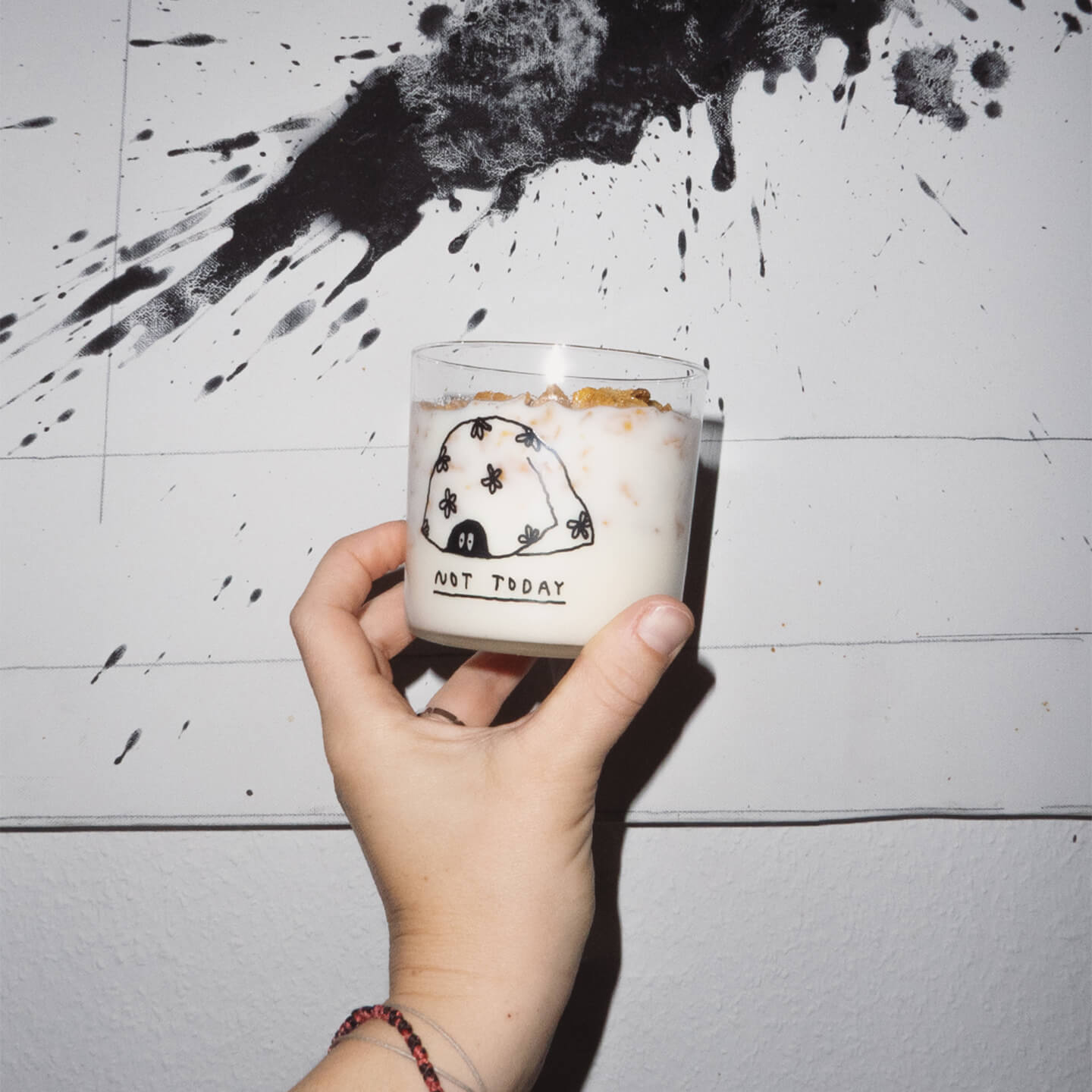 Glas mit Kaffee, Motiv NOT TODAY