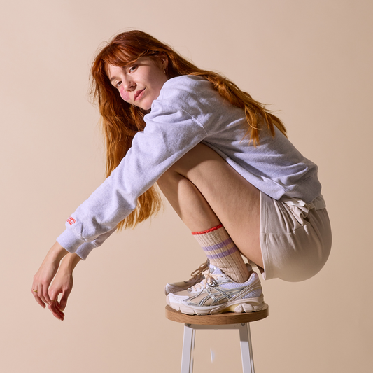 Dicke Stricksocke aus Wolle in Ecru Lila | popeia