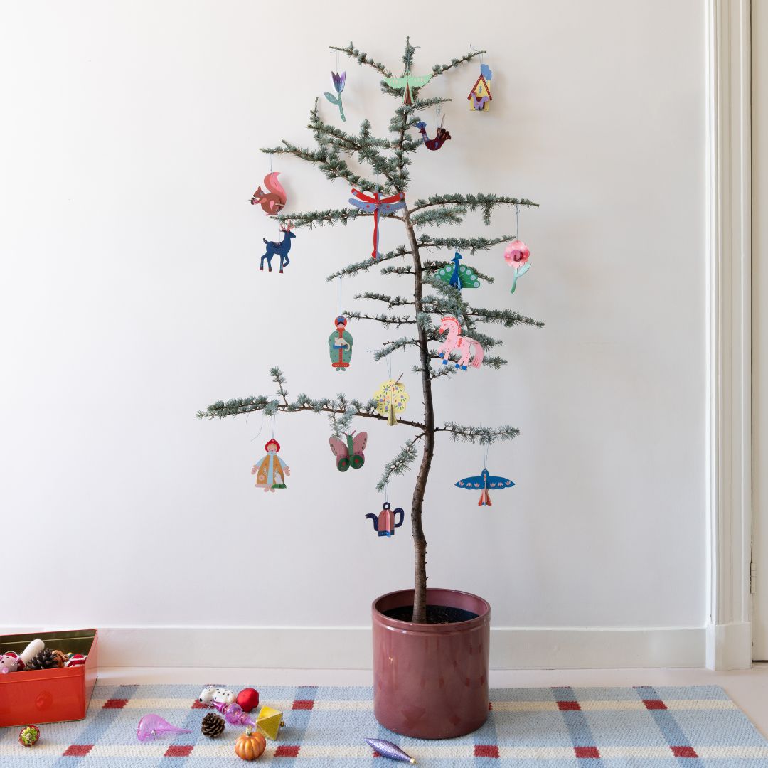 winterlich weihnachtliche Papier-Deko zum Aufhängen - studio ROOF