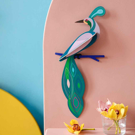 Paradiesvogel Wanddekoration aus Papier - studio ROOF