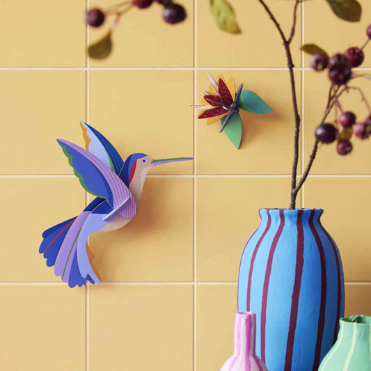 Paradiesvogel Wanddekoration aus Papier - studio ROOF