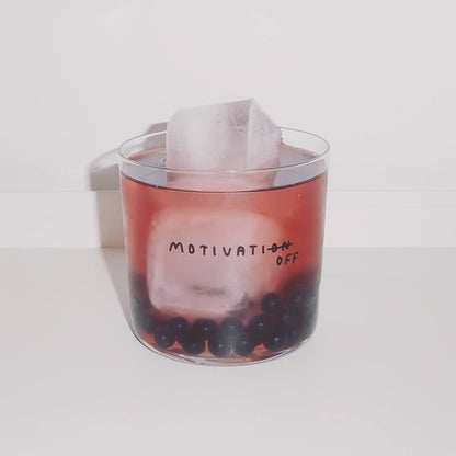 Bubble Tea im Glas Movatioff von yahya studio